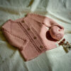Strickjacke mit Knopfverschluss rosa